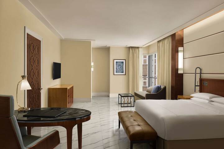 Room 29 of 91