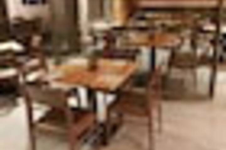 Dining 146 of 237