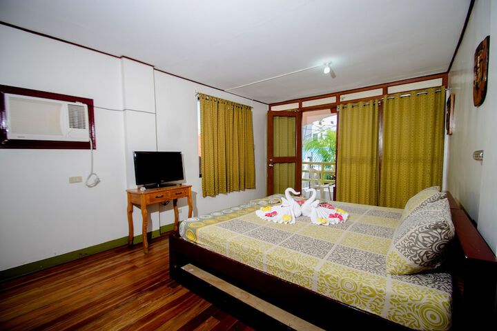 Room 5 of 51