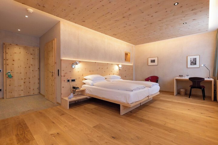Room 34 of 91