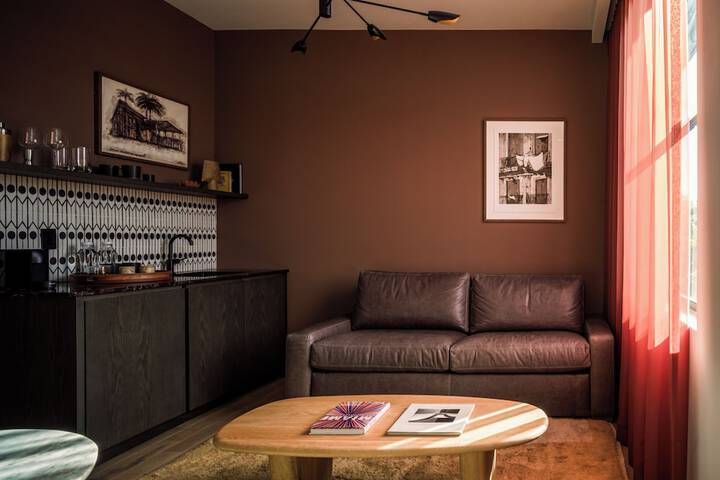 Room 27 of 55