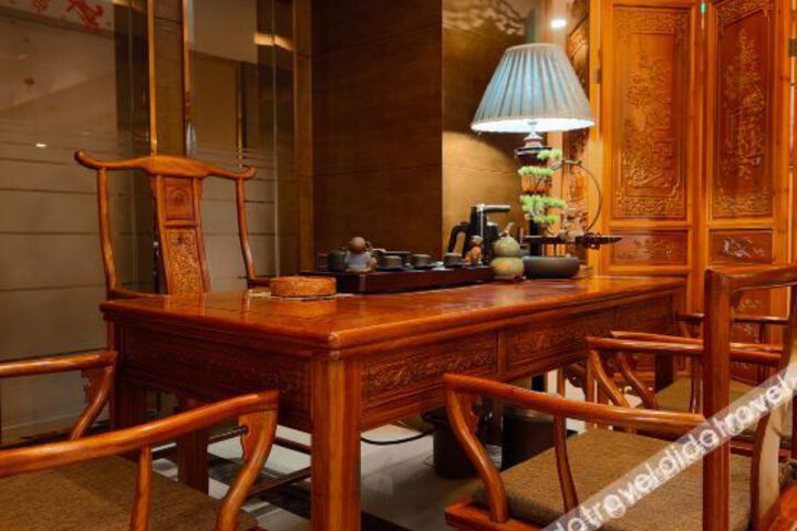 Yuetu Youjia Accommodation (Suining Wanda Plaza Store)