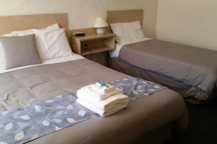 Room 8 of 38