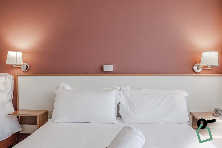 Room 13 of 51