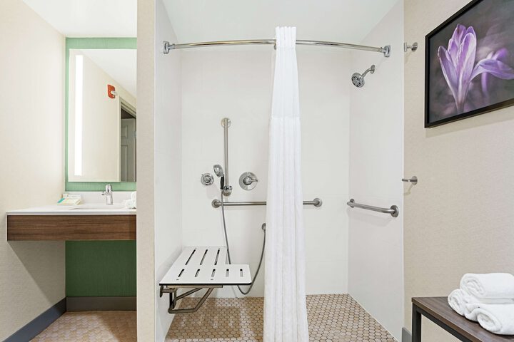 Bathroom shower