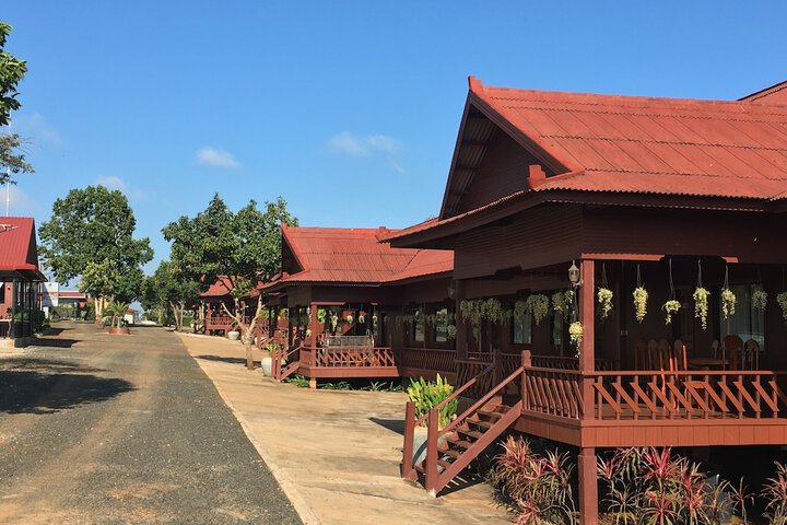 Rattanakvisal Boutique