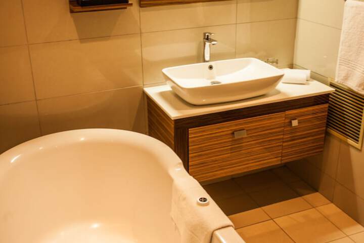 Room 42 of 113