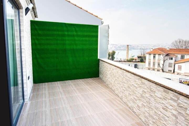 Terrace/Patio 33 of 55