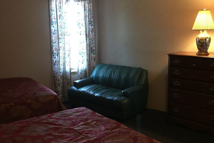 Room 7 of 50