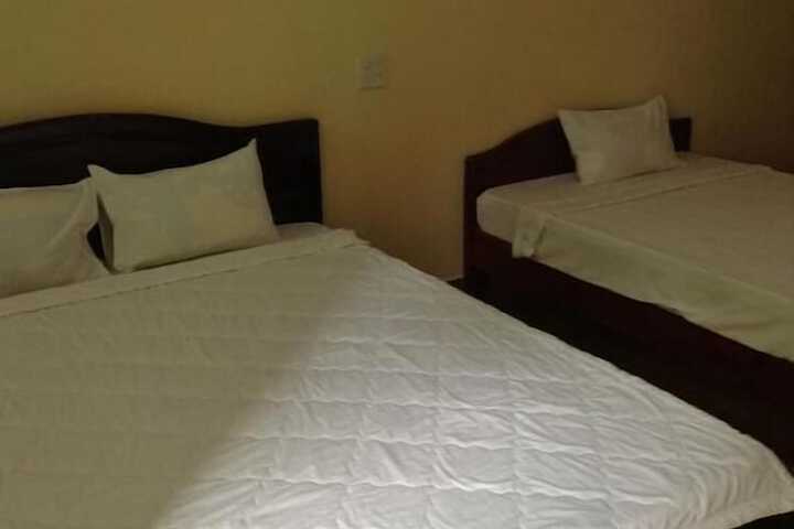Room 13 of 59