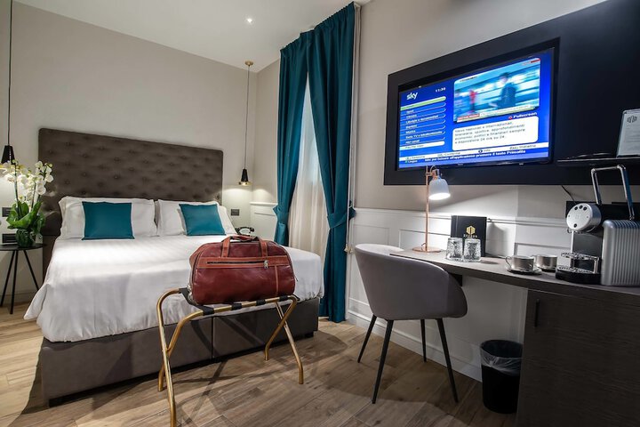 Room 21 of 53