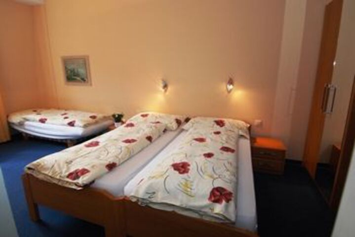 Room 45 of 108