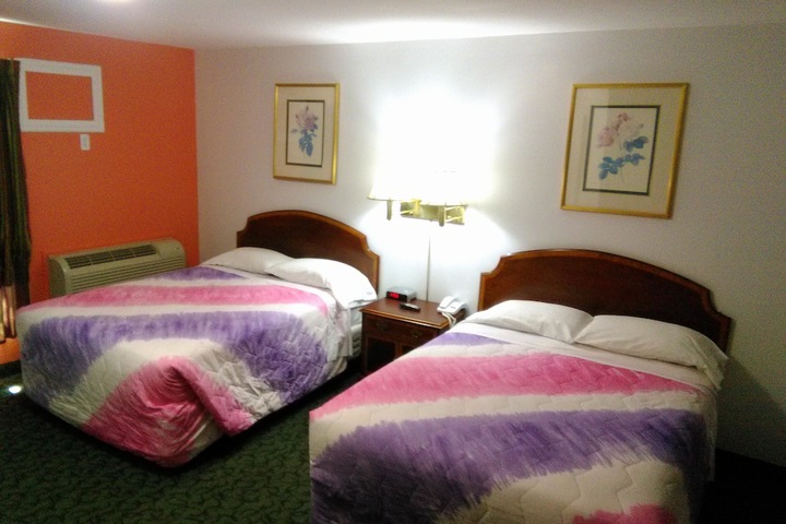 Room 17 of 35