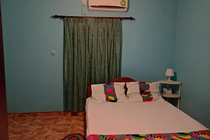 Room 2 of 16