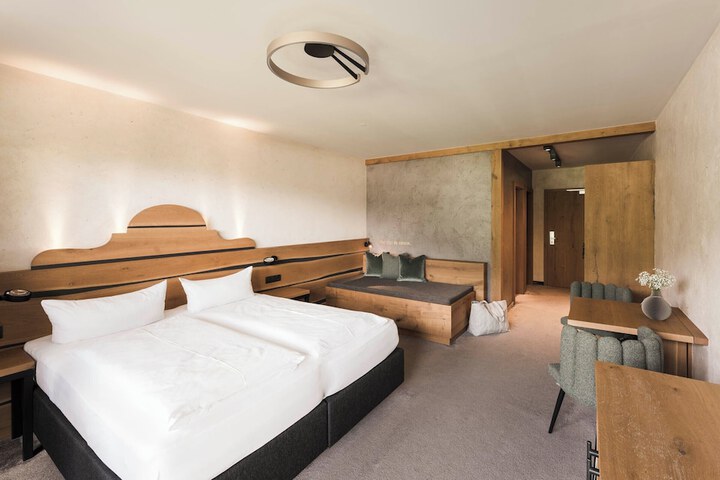 Room 9 of 159