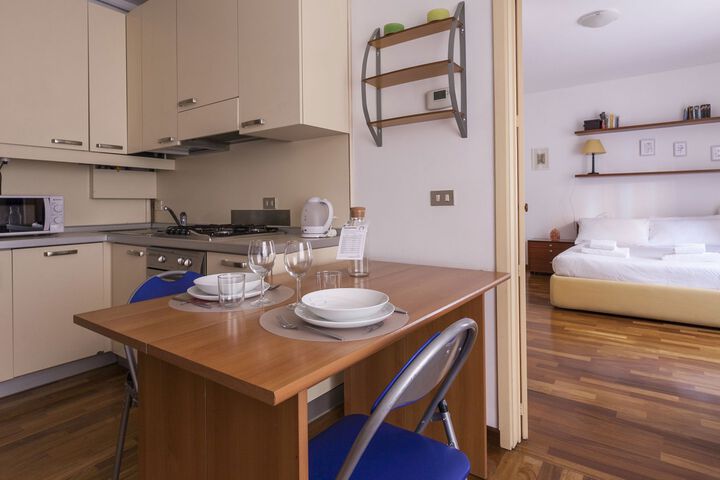 Room 5 of 23