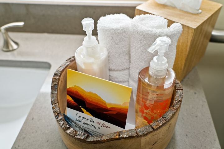 Room amenity