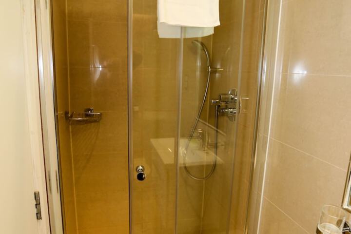 Clean Restrooms