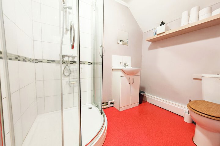 Room 40 of 50