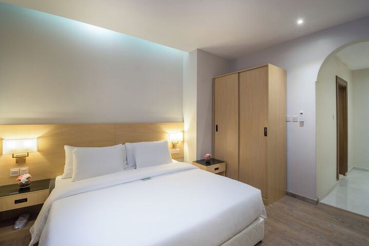 Room 26 of 60