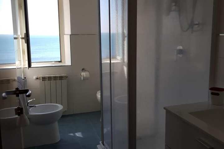 Room 19 of 42