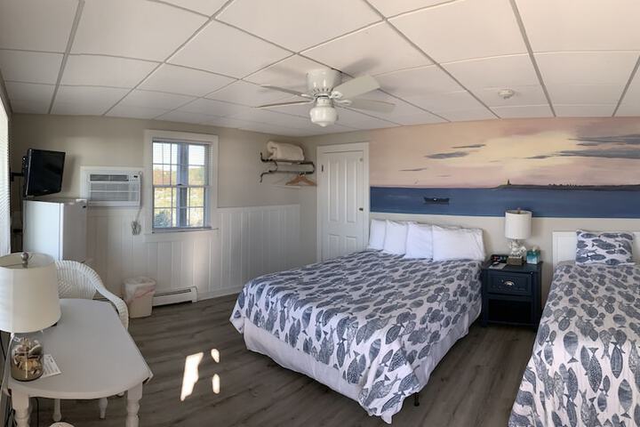 Room 9 of 80