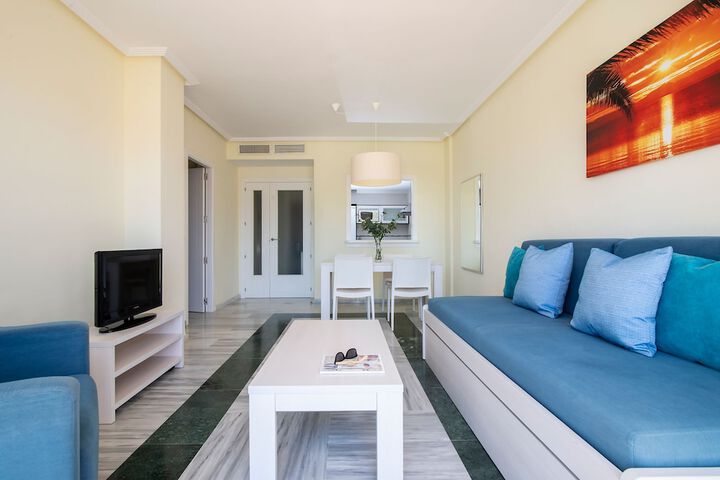 Room 9 of 27