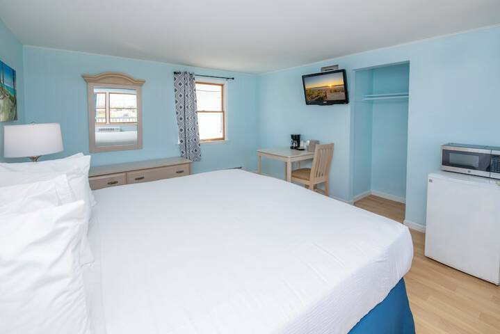 Room 4 of 21