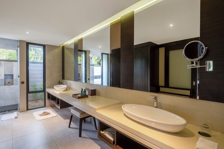 Bath Interior