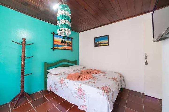 Room 4 of 41