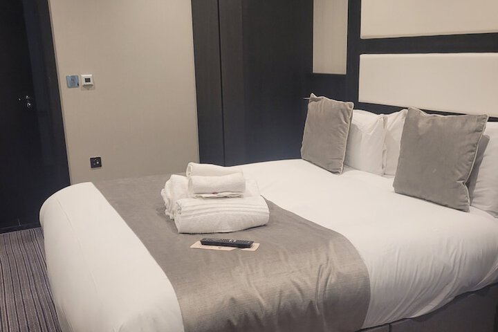 Room 58 of 90
