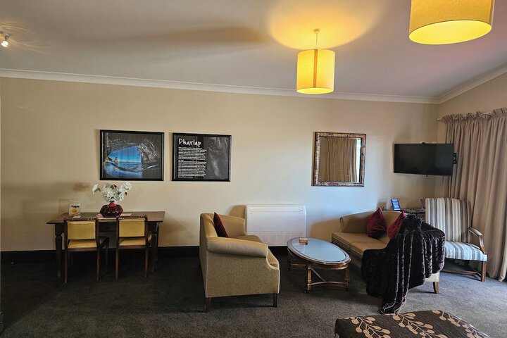 Room 67 of 104