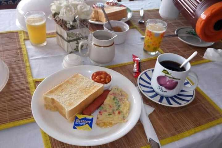 Breakfast/Coffee Service 48 of 70