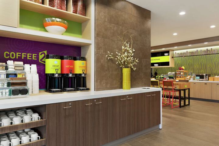 Breakfast area