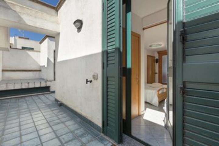 Terrace/Patio 28 of 29