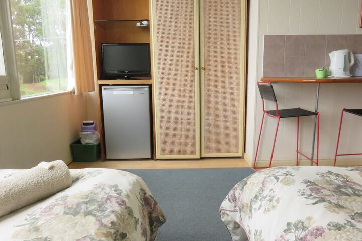 Room 21 of 31