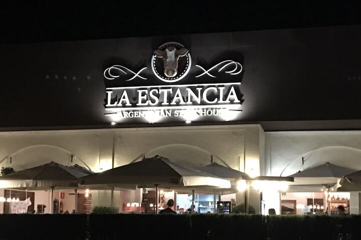 Dining 36 of 69