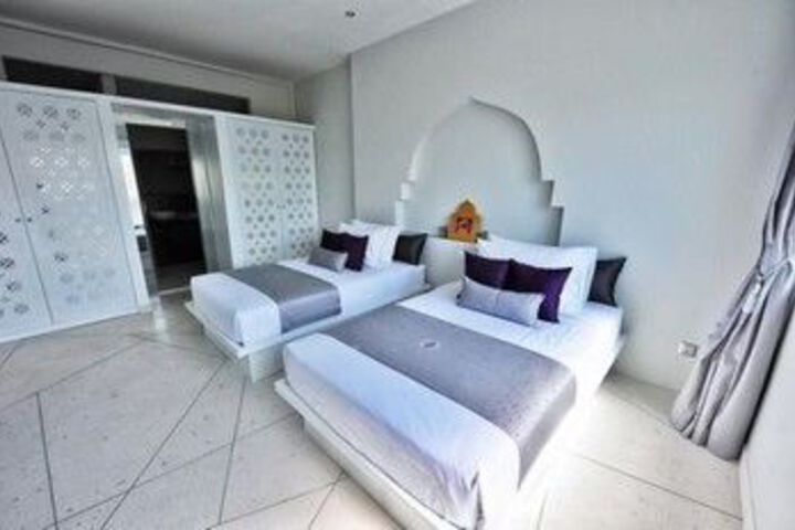 Room 21 of 73