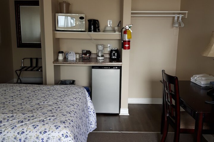Room 7 of 75