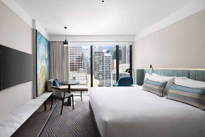 Room 16 of 60