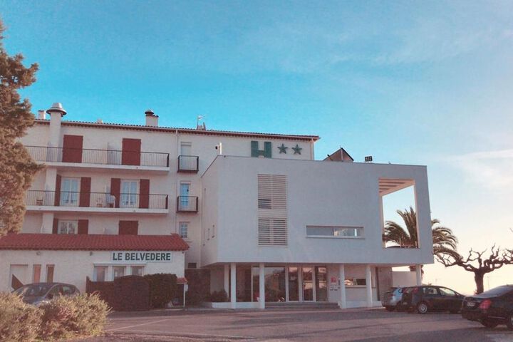 Hotel 52 of 54