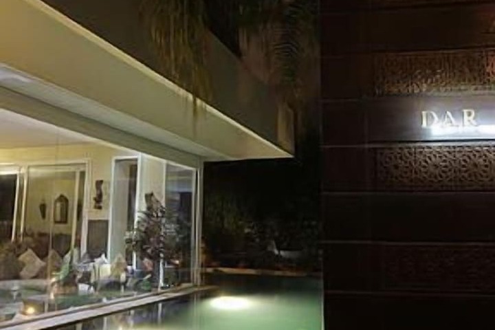 Pool Hotel