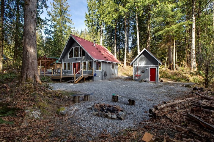 Property Grounds 21 of 26