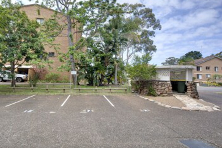 Property Grounds 19 of 27