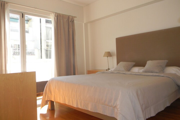 Room 18 of 38
