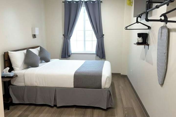 Room 5 of 26