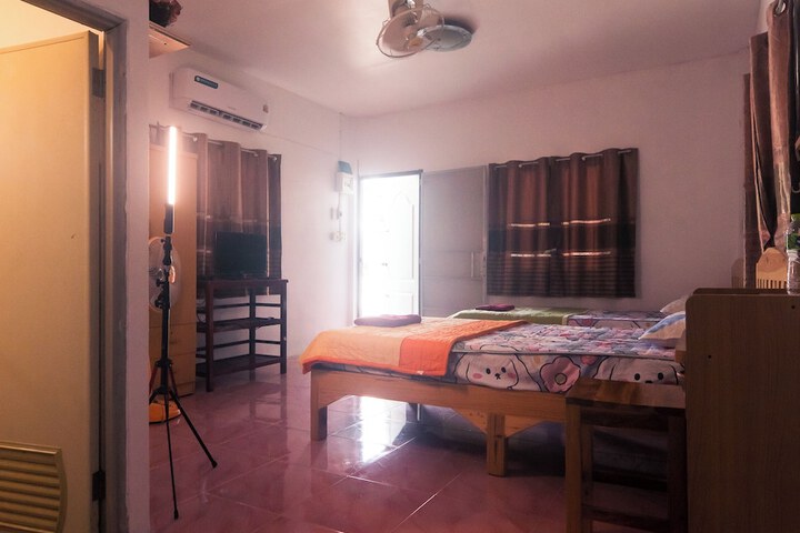 Room 13 of 62