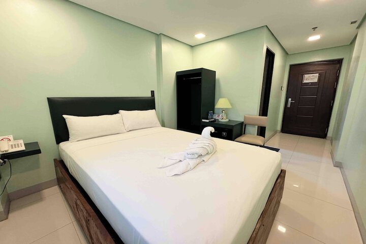 Room 21 of 41