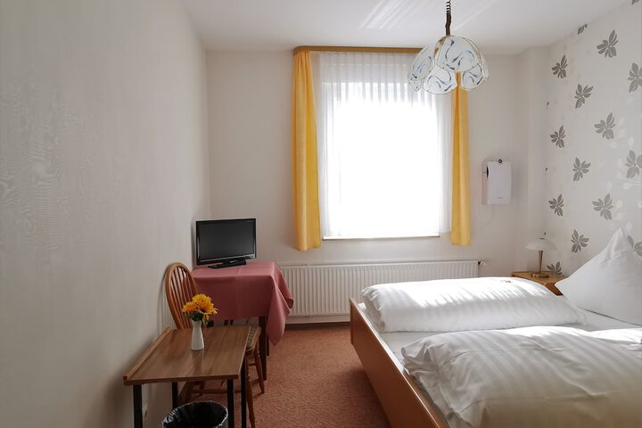 Room 11 of 56