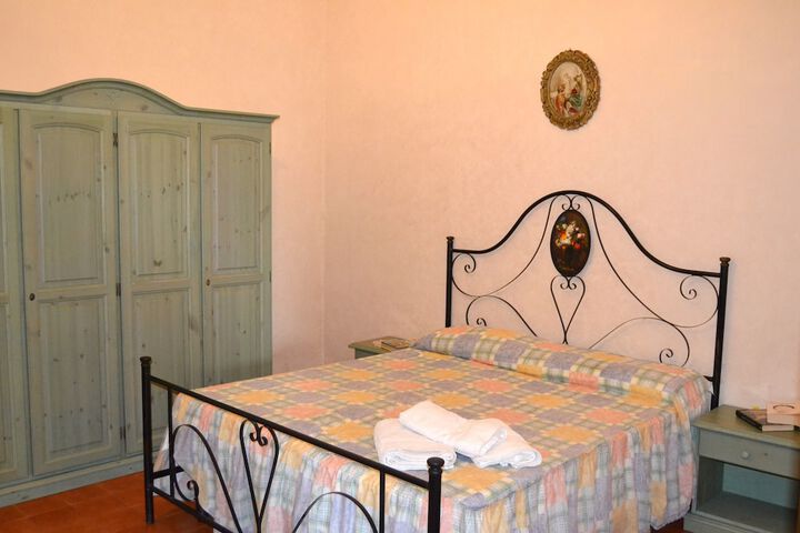 Room 9 of 61